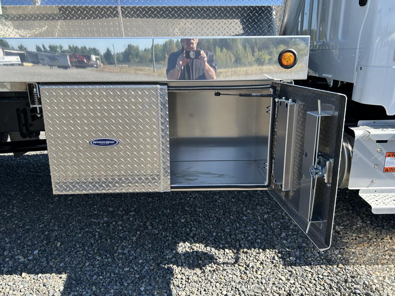 2027 Freightliner M2 106 in Pacific, WA — photo 7