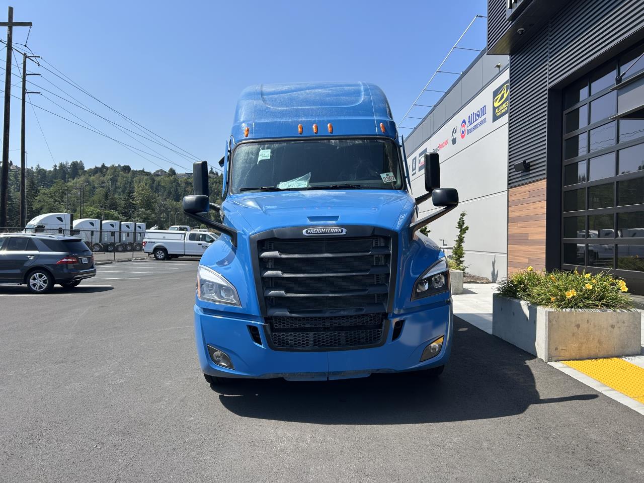 2027 Freightliner Cascadia in Pacific, WA — photo 2