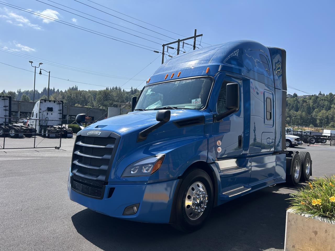 2027 Freightliner Cascadia in Pacific, WA — photo 3