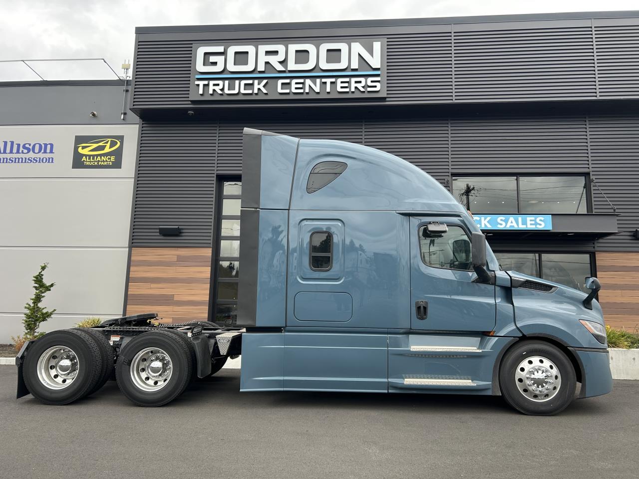 2027 Freightliner in Albany, OR — photo 6