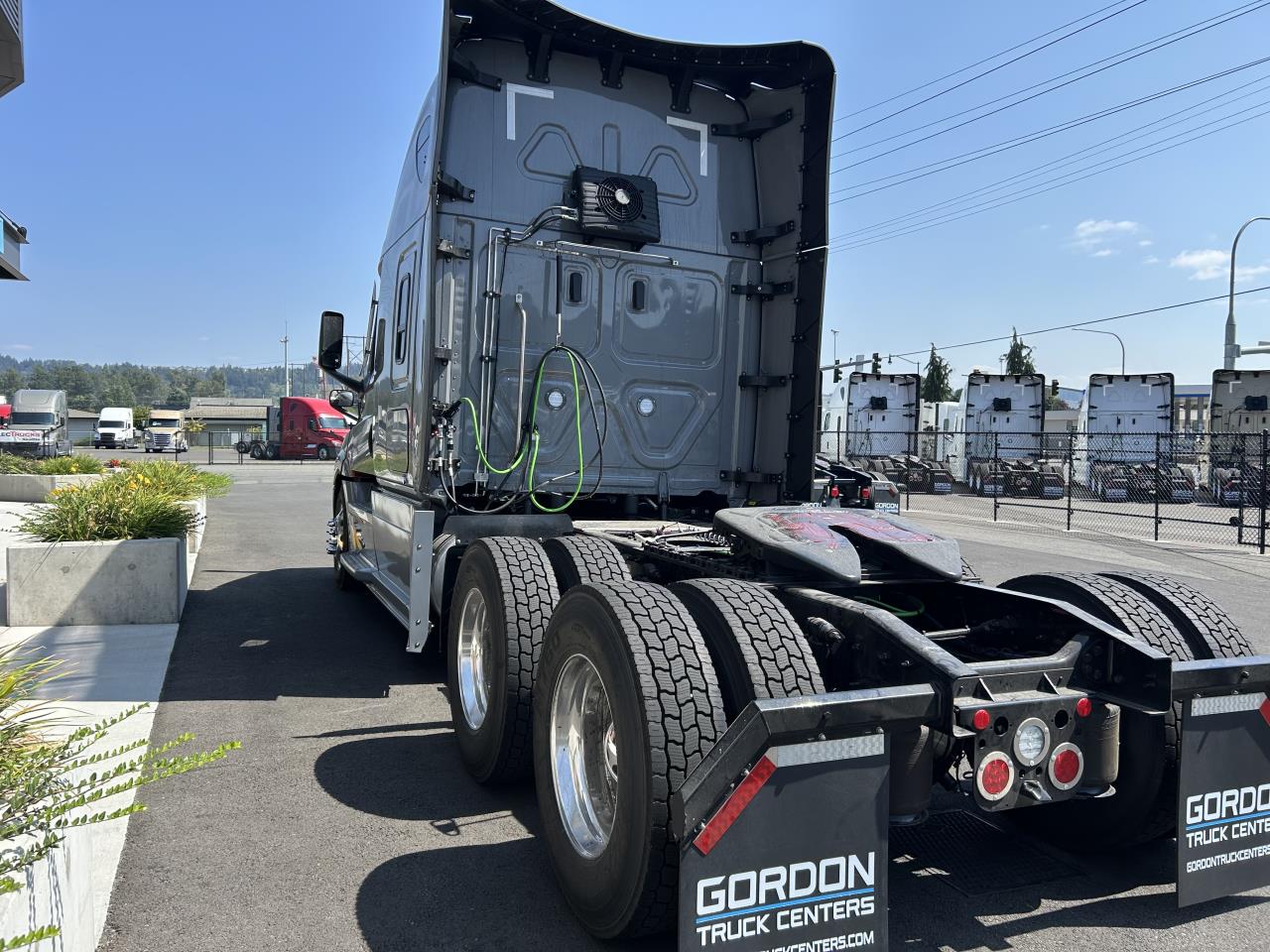 2027 Freightliner in Albany, OR — photo 4