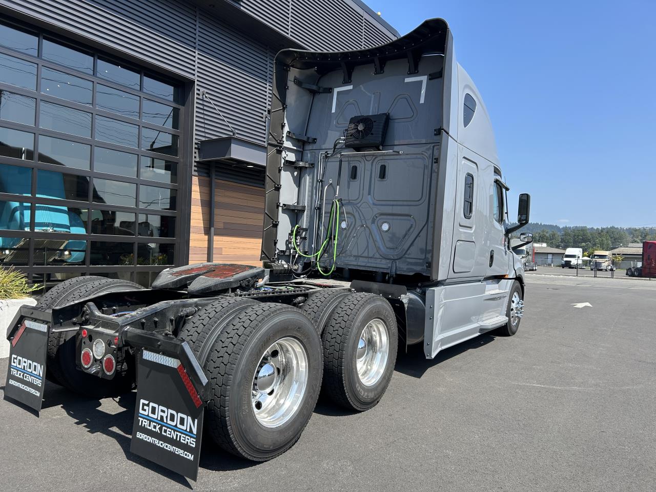2027 Freightliner in Medford, OR — photo 5
