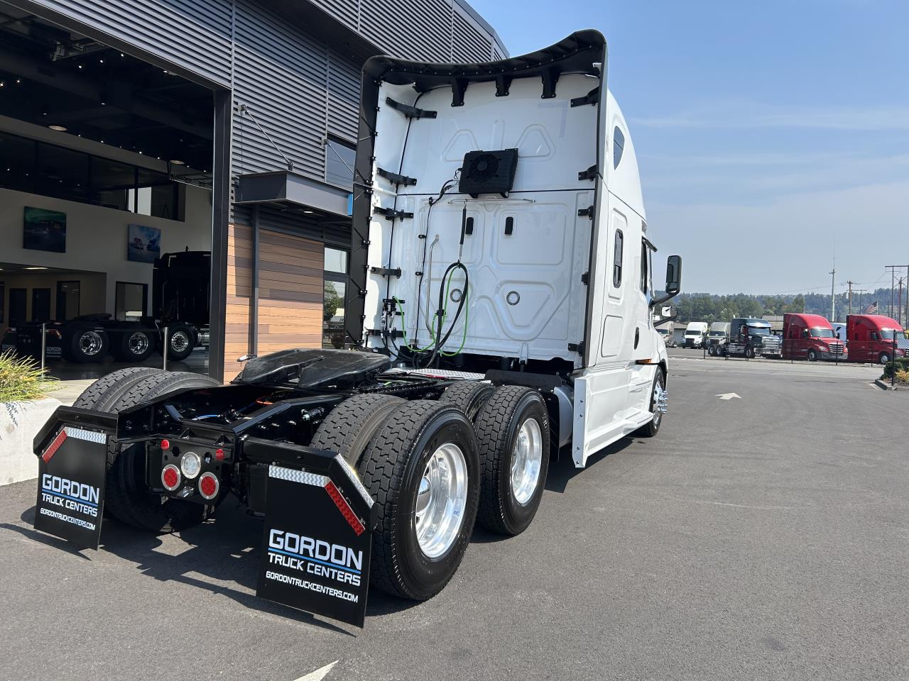 2027 Freightliner in Medford, OR — photo 5