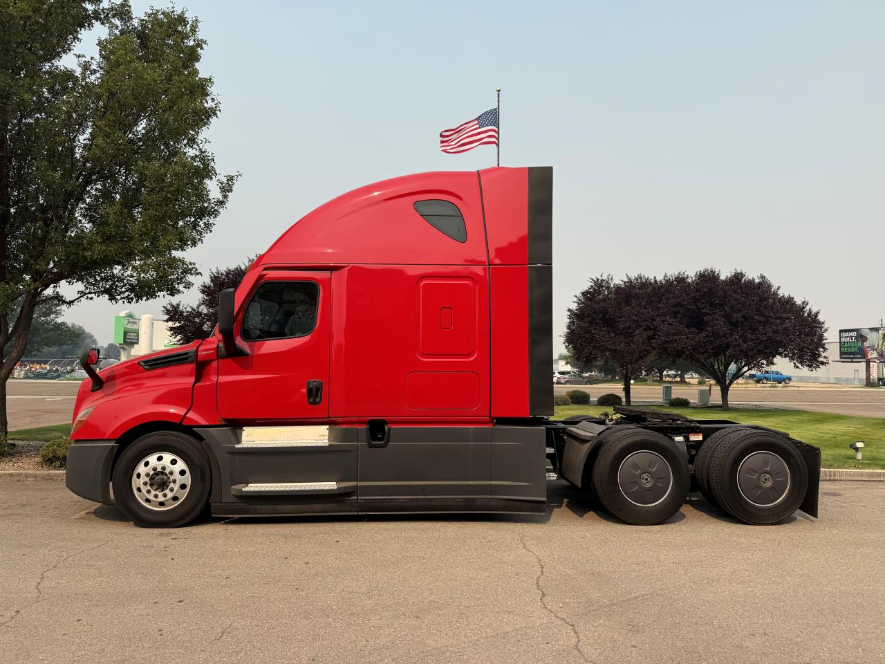 2023 Freightliner Cascadia in Nampa, ID — photo 2