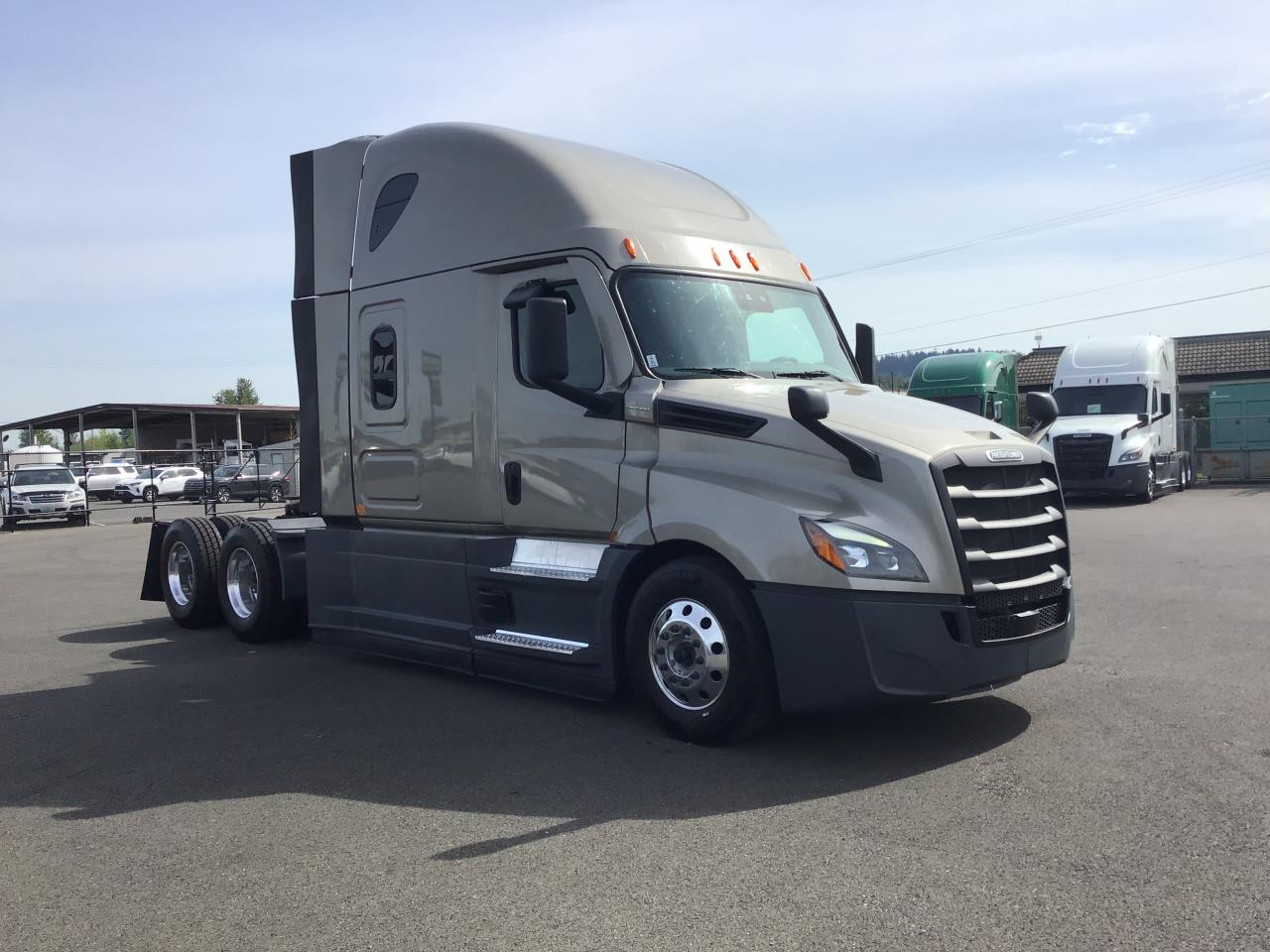 2024 Freightliner Cascadia in Pacific, WA — photo 3
