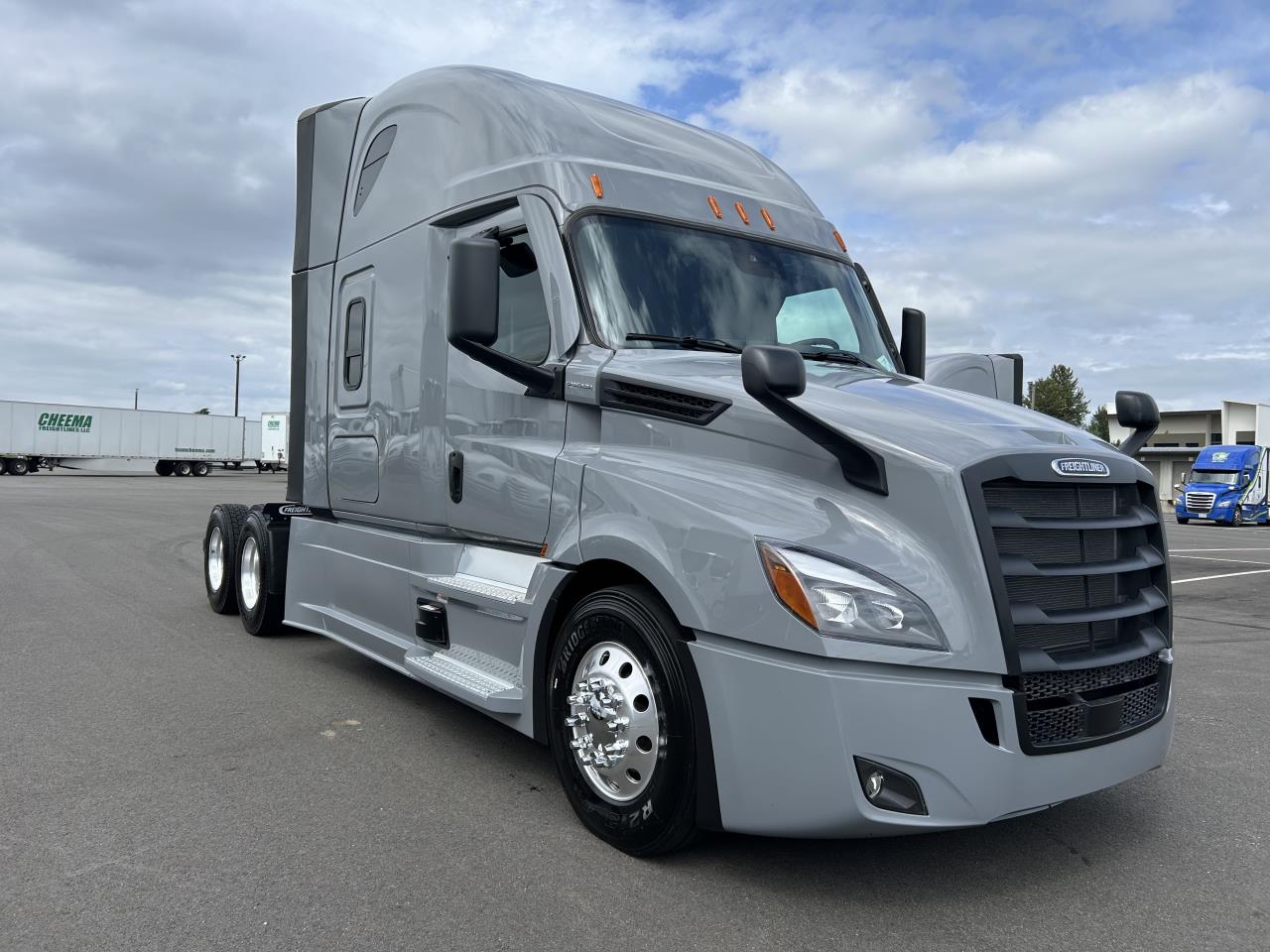 2027 Freightliner Cascadia in Nampa, ID — photo 5