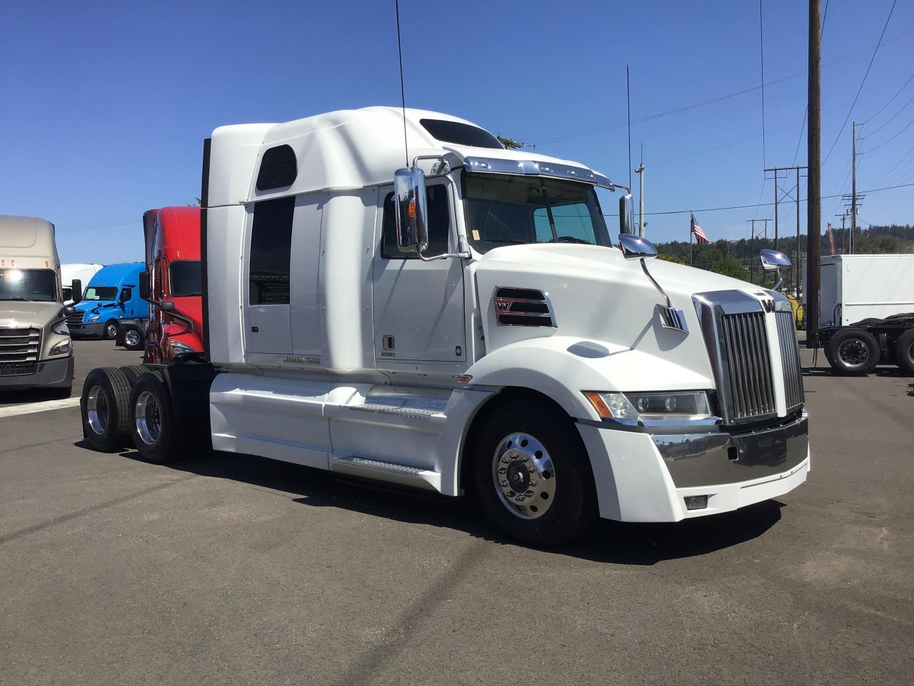 2021 Western Star in Pacific, WA — photo 3