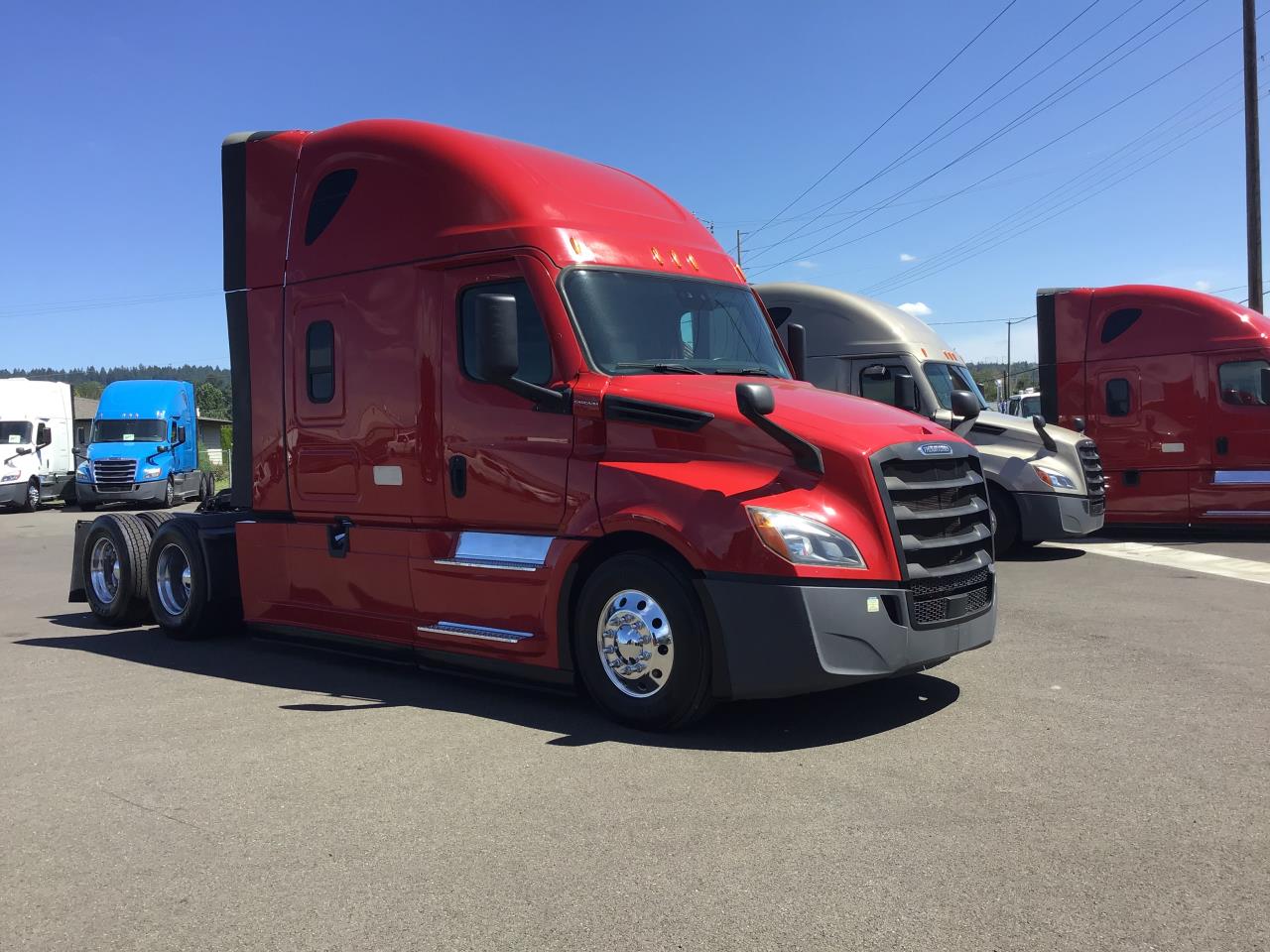 2022 Freightliner Cascadia in Pacific, WA — photo 3