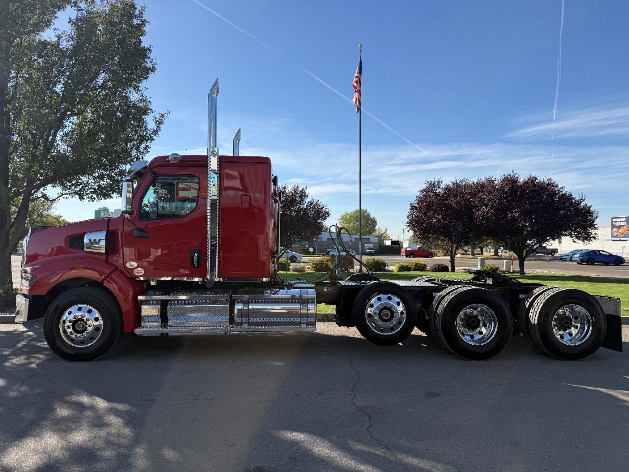 2027 Western Star 49X in Nampa, ID — photo 2