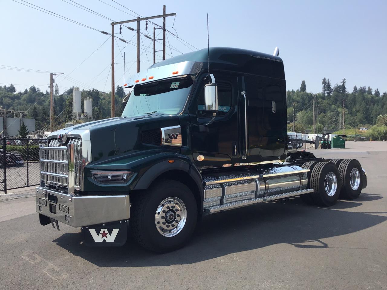 2024 Western Star 49X in Pacific, WA — photo 2