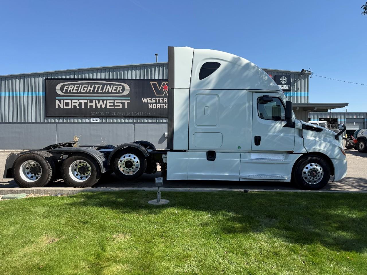 2023 Freightliner Cascadia in Nampa, ID — photo 5